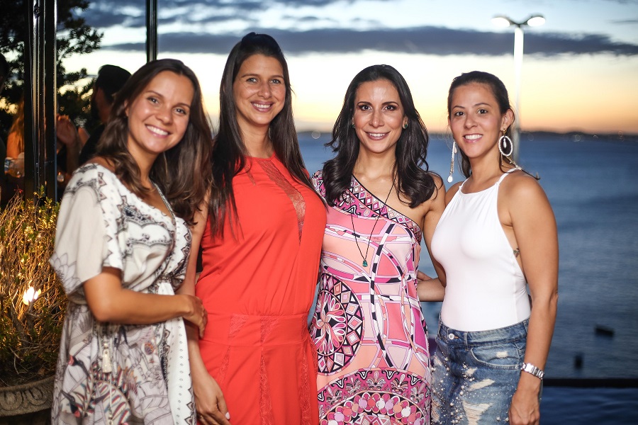  Cibele Bicalho, Silvana Tambellini, Camila Meccia e Fernanda Martim            